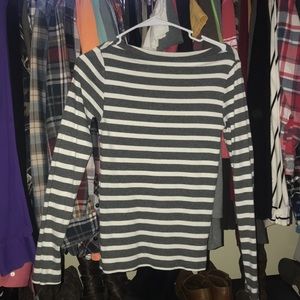 Boat neck stripped shirt
